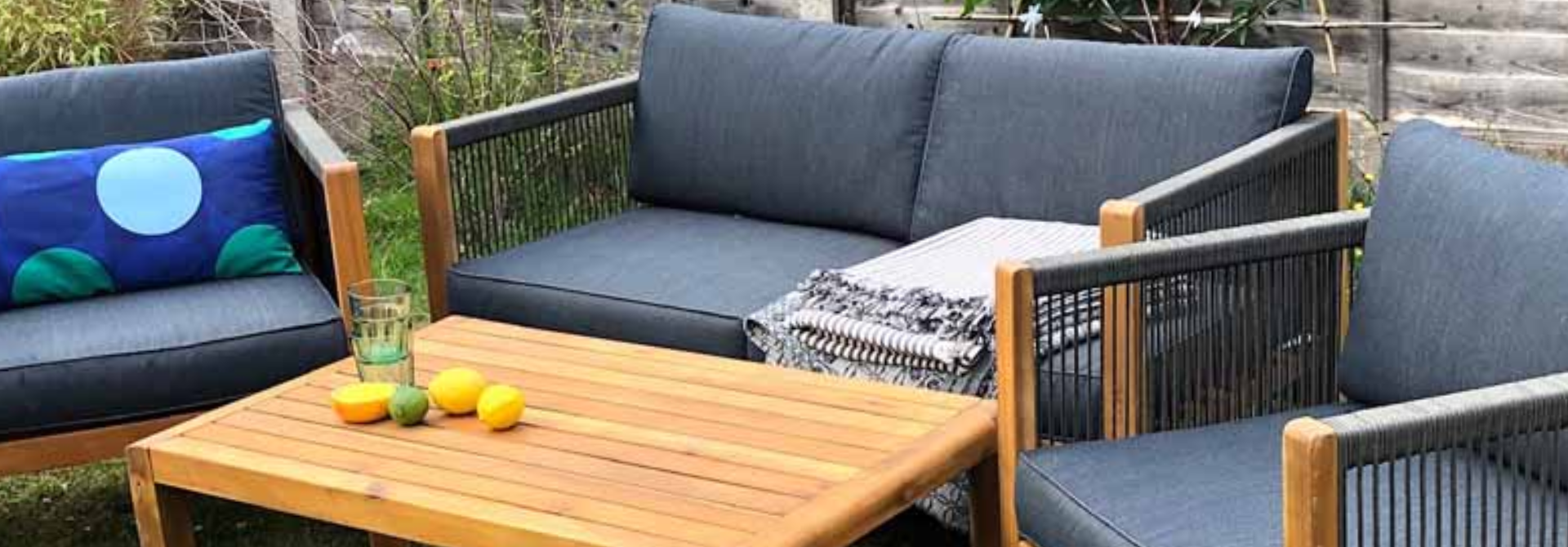 Garden Sofas & Loungers